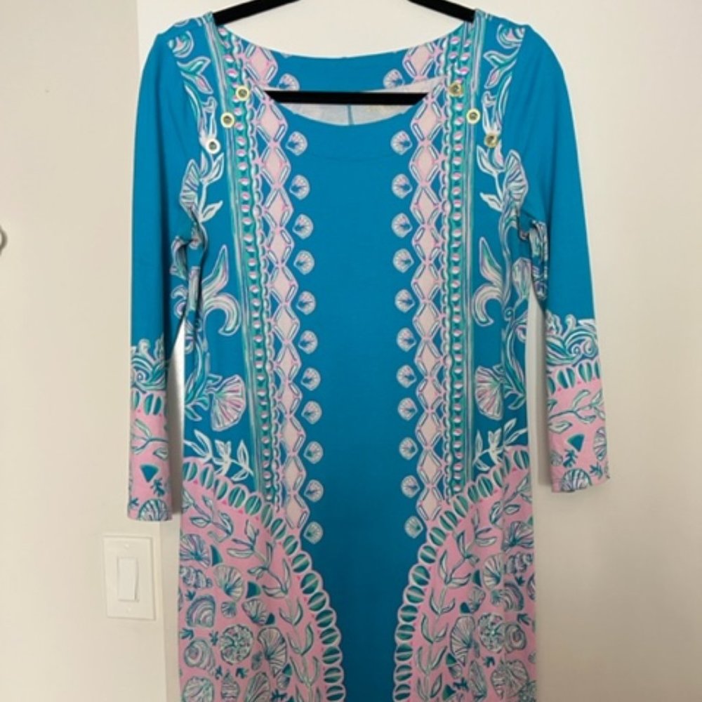 Lilly Pulitzer Dress Size Small Generous Fit.